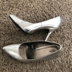 Silver Pumps